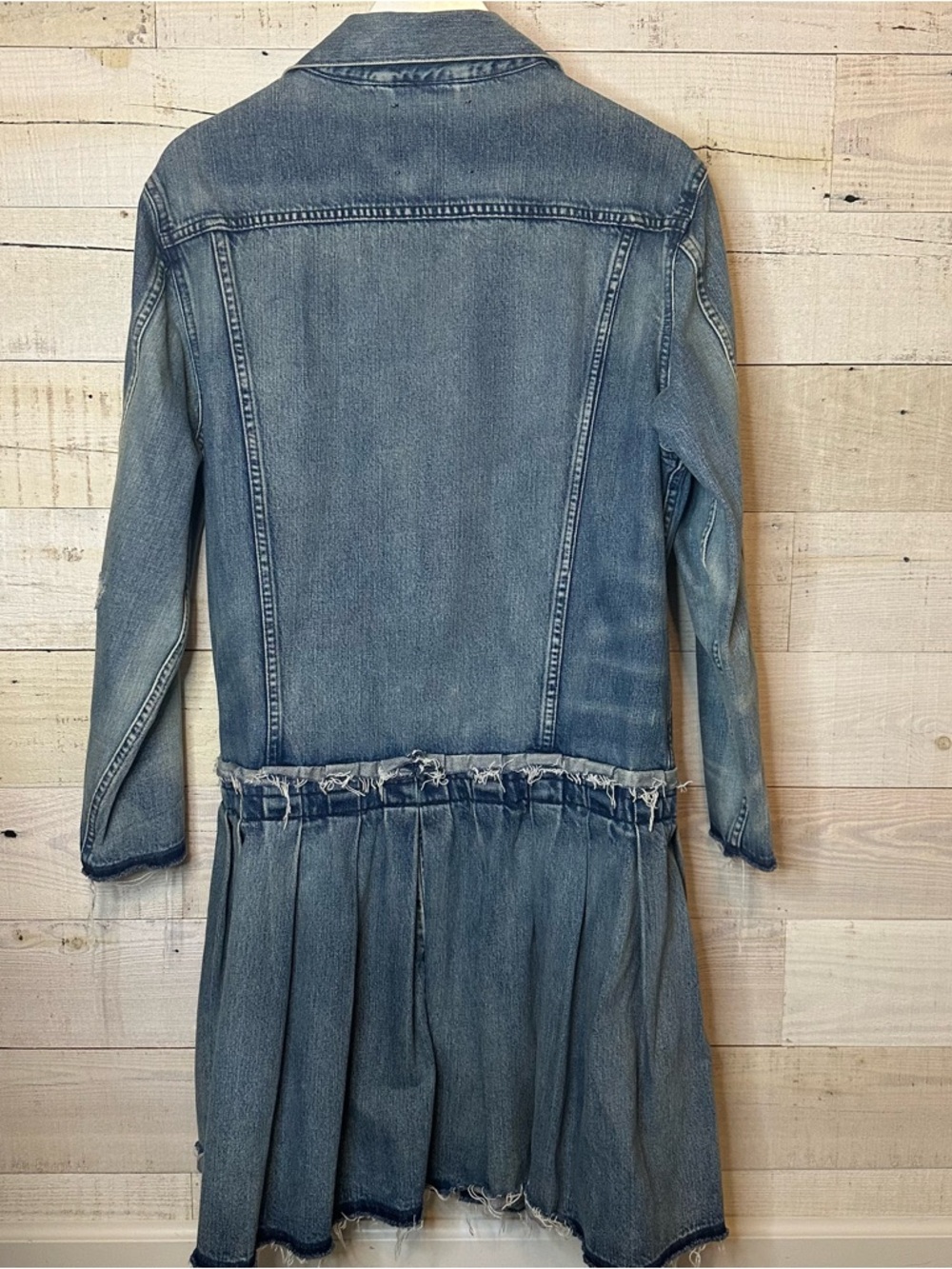 Levi's women's denim dress/jacket Medium - Picture 4 of 13